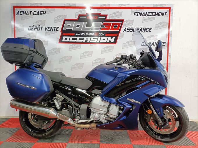 YAMAHA FJR 1300 AE 4