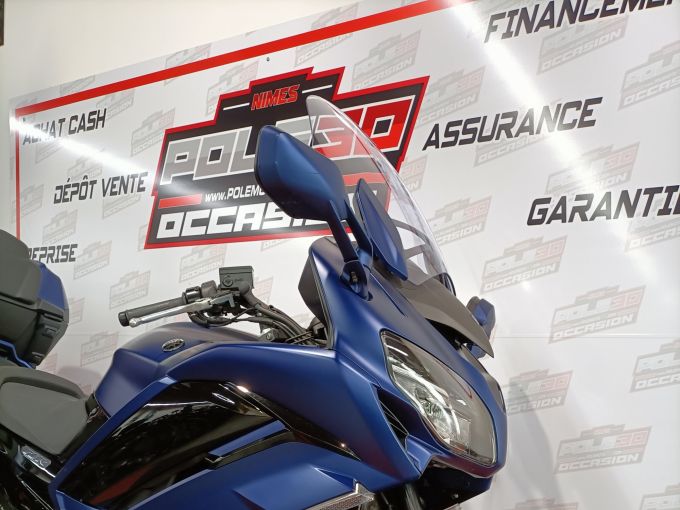 YAMAHA FJR 1300 AE 4