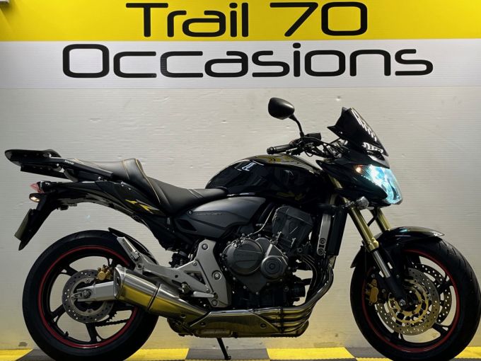 HONDA CB 600 F HORNET 4