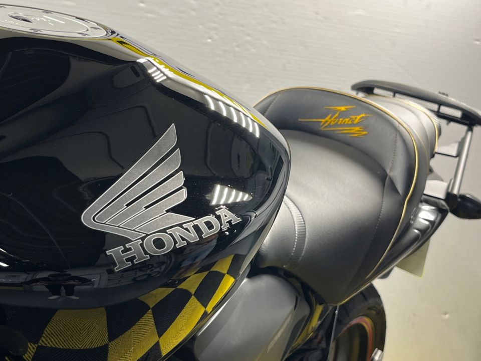 HONDA CB 600 F HORNET 4