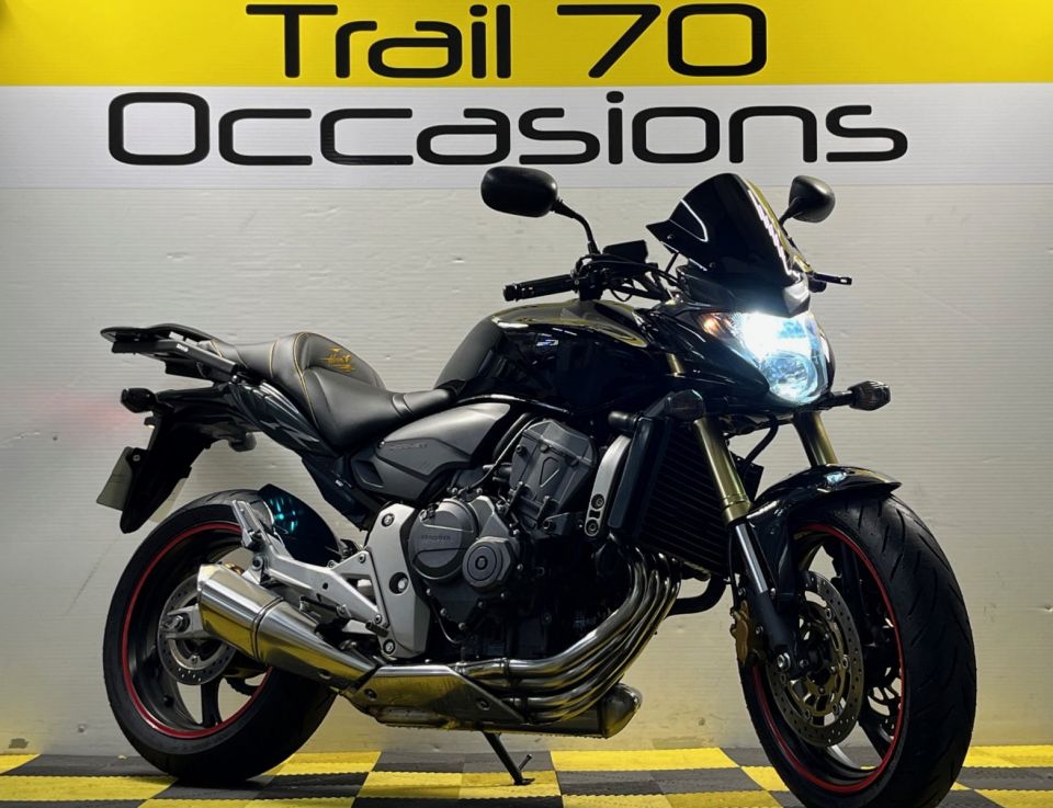 HONDA CB 600 F HORNET 4