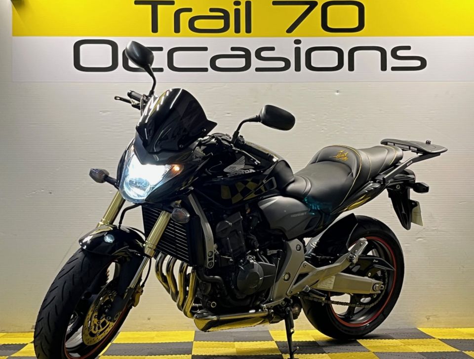 HONDA CB 600 F HORNET 4