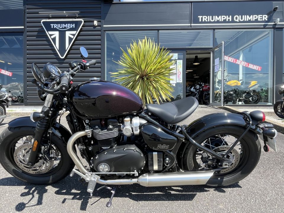 TRIUMPH Bonneville Bobber 1200 4
