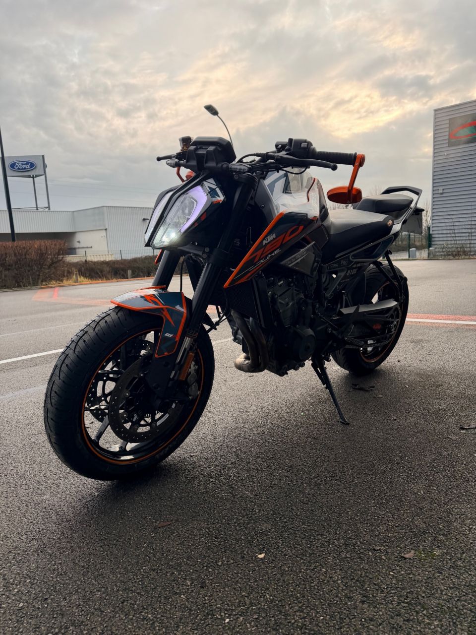 KTM 790 DUKE L 4