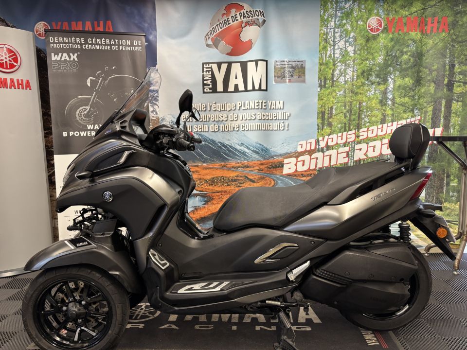 YAMAHA TRICITY 300 4
