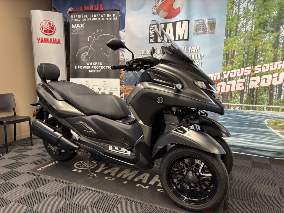 YAMAHA TRICITY 300 4