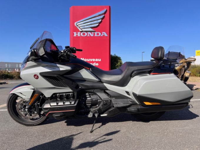 HONDA GL1800 GOLDWING 4