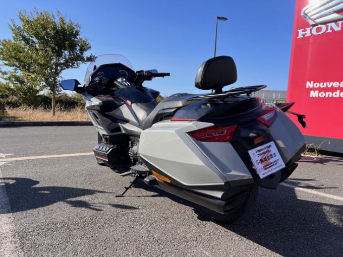 HONDA GL1800 GOLDWING 4