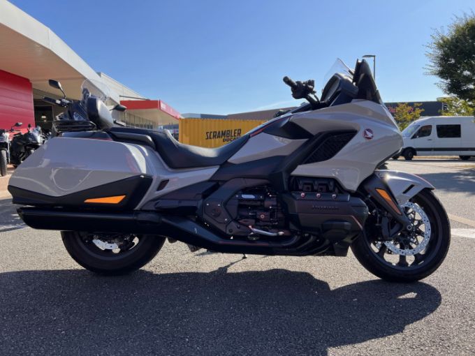HONDA GL1800 GOLDWING 4