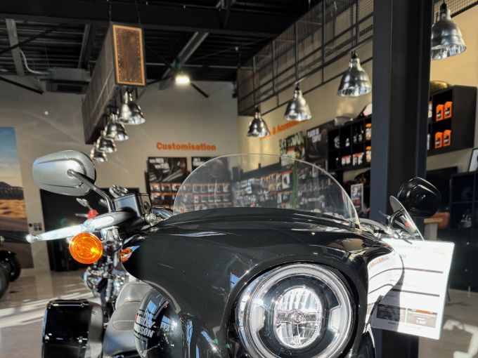 HARLEY-DAVIDSON SOFTAIL SPORT GLIDE 1745 4