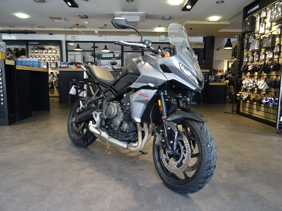 TRIUMPH TIGER SPORT 660 4