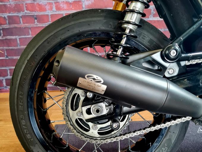 TRIUMPH THRUXTON 1200 RS 4