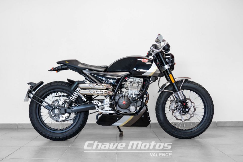 FB MONDIAL HIPSTER 125 ABS 4