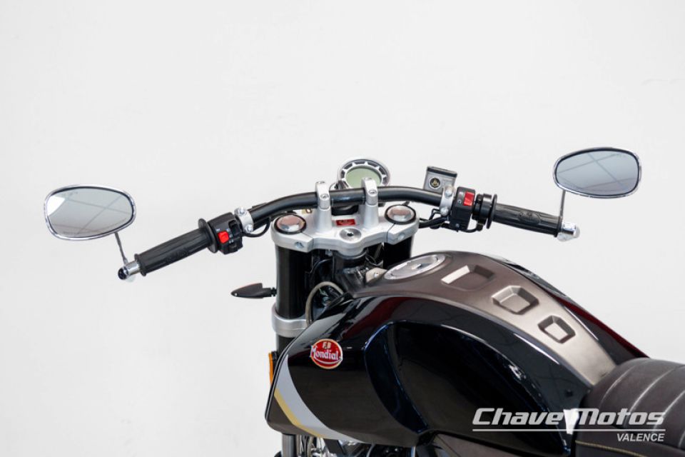 FB MONDIAL HIPSTER 125 ABS 4