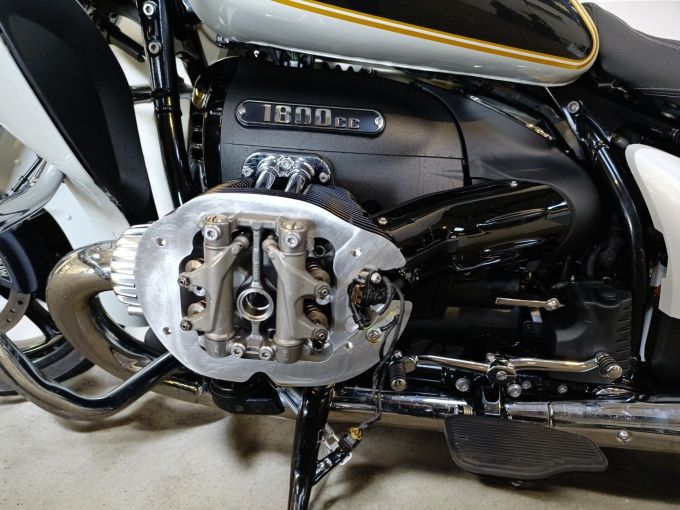 BMW R 18 TRANSCONTINENTAL 4