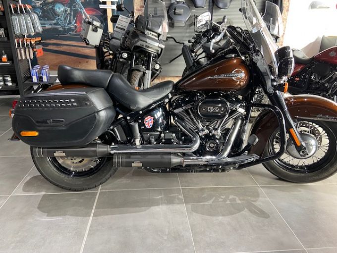 HARLEY-DAVIDSON SOFTAIL HERITAGE 1868 CLASSIC 4