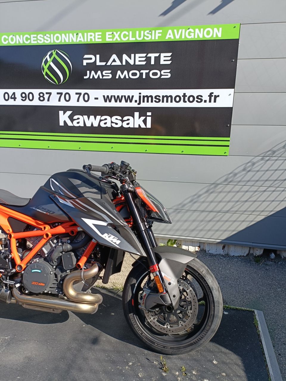 KTM SUPER DUKE 1290 RR 1705 kms 1ER MAIN  POT AKRAPOVIC 4