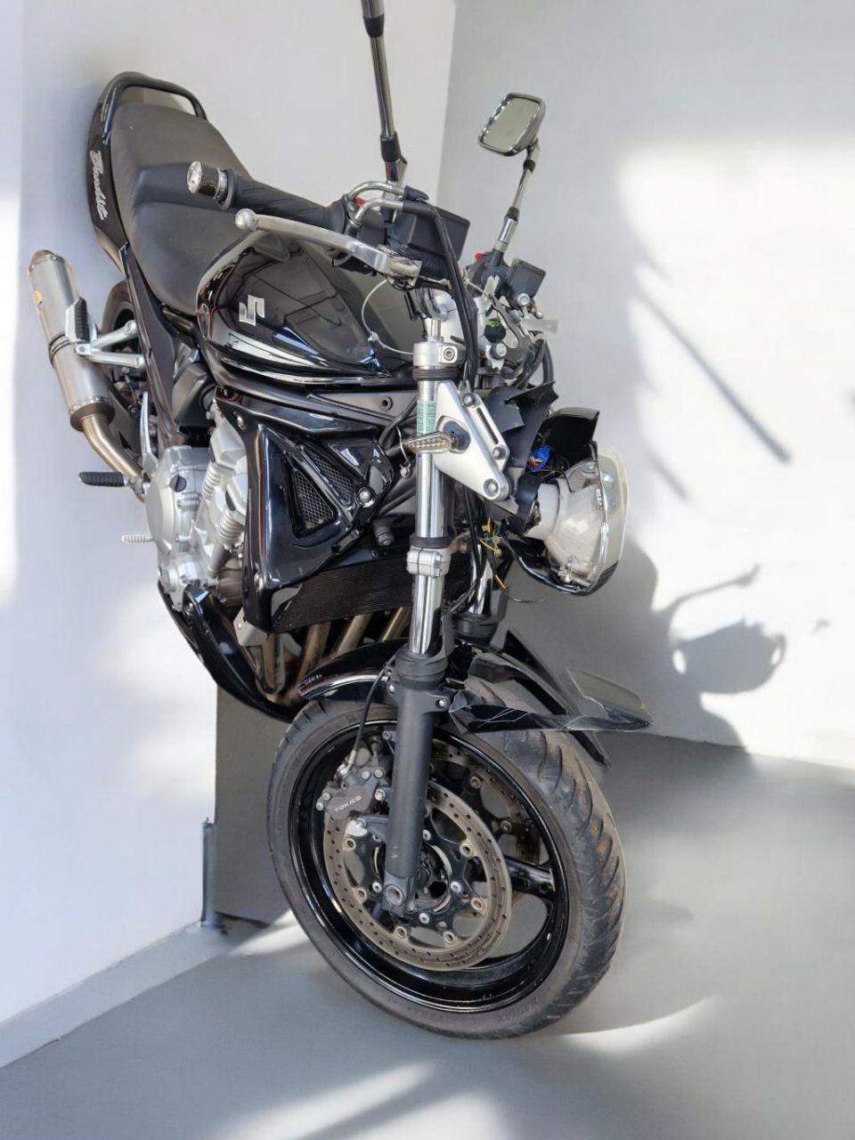 SUZUKI GSF 650 N BANDIT 4