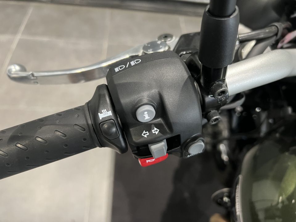 TRIUMPH SCRAMBLER 900 4