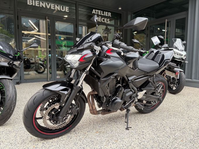 KAWASAKI Z 650 (47.5CV) 4