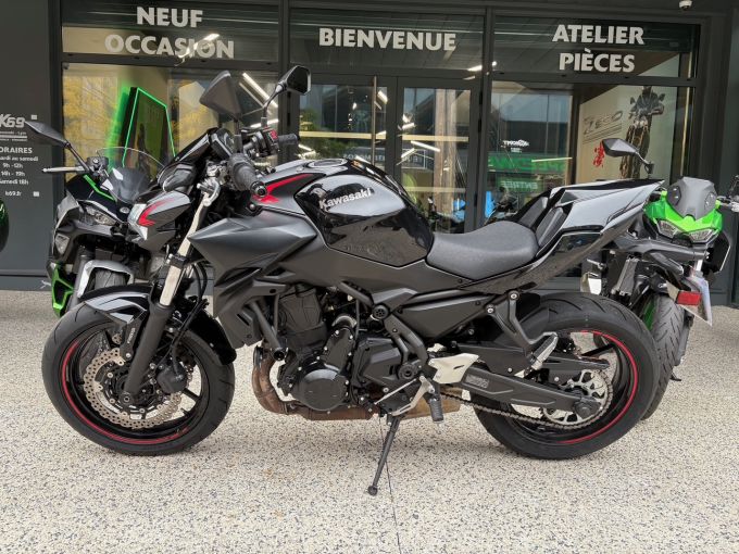 KAWASAKI Z 650 (47.5CV) 4
