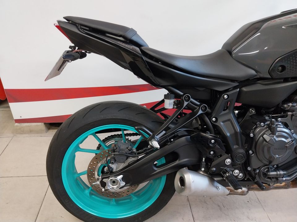 YAMAHA MT 07 BRIDEE A2 4