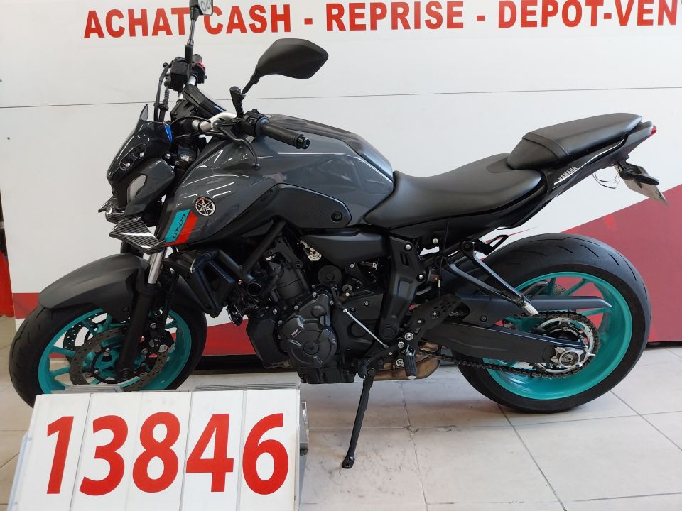 YAMAHA MT 07 BRIDEE A2 4
