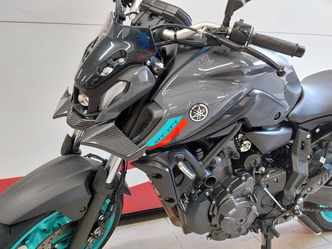 YAMAHA MT 07 BRIDEE A2 4