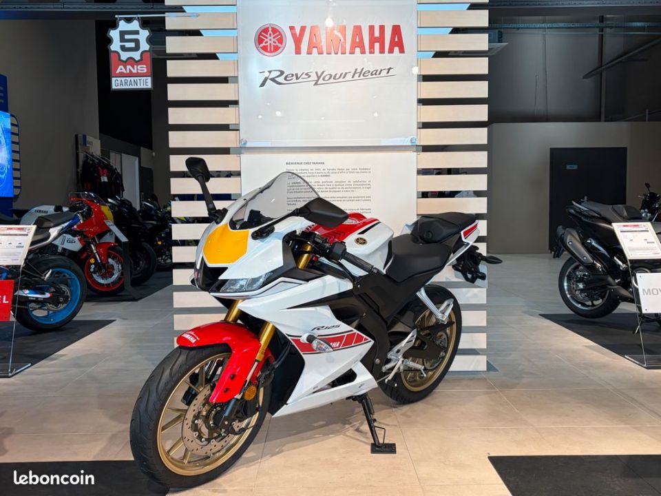 YAMAHA R125 World GP 60th Anniversary 4