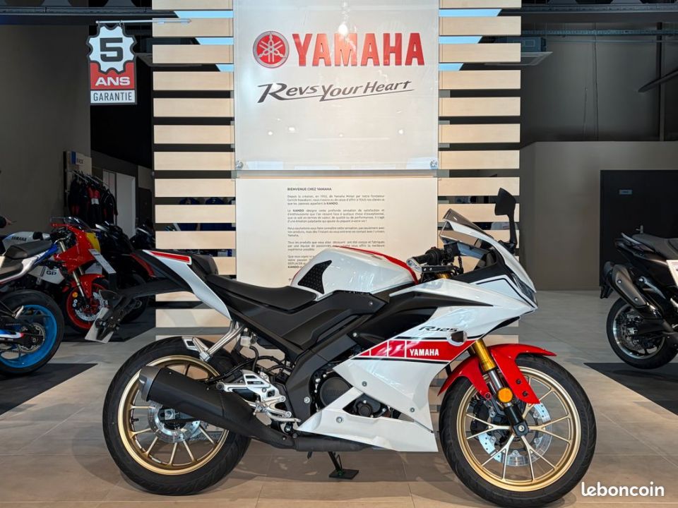 YAMAHA R125 World GP 60th Anniversary 4