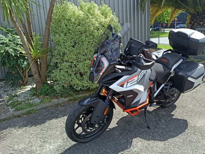 KTM 1290 SUPER ADVENTURE S 4