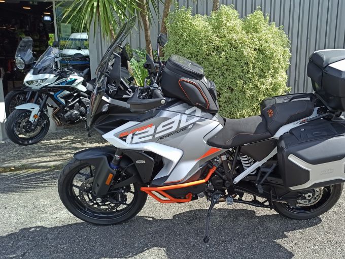 KTM 1290 SUPER ADVENTURE S 4