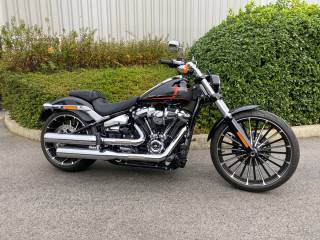 HARLEY-DAVIDSON SOFTAIL BREAKOUT 1923 - 2024