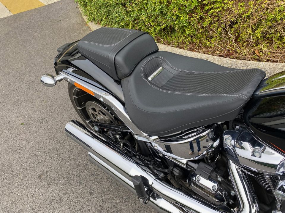 HARLEY-DAVIDSON SOFTAIL BREAKOUT 1923 4