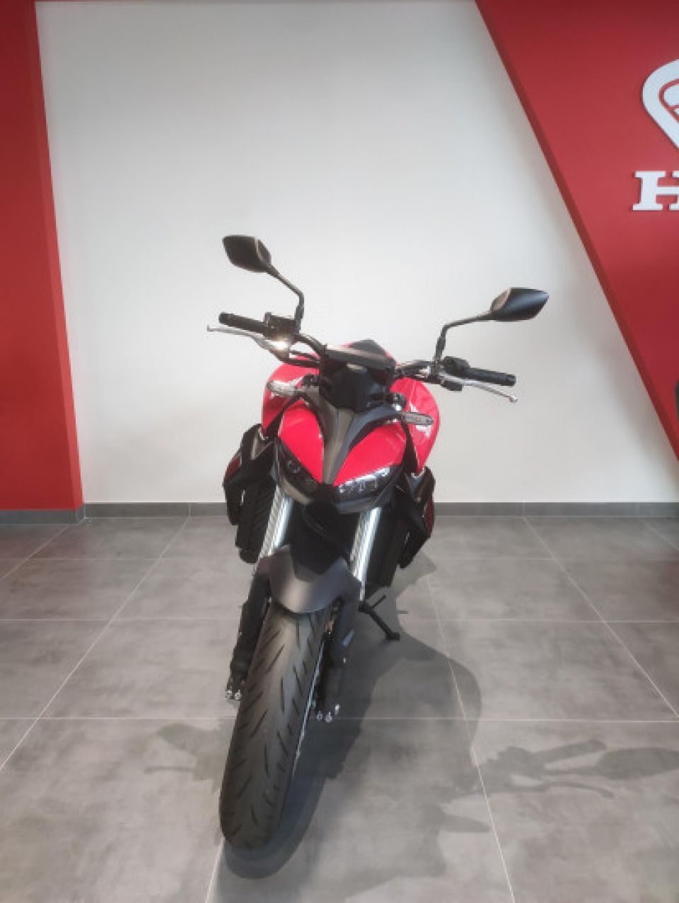 HONDA CB 1000 Hornet 4