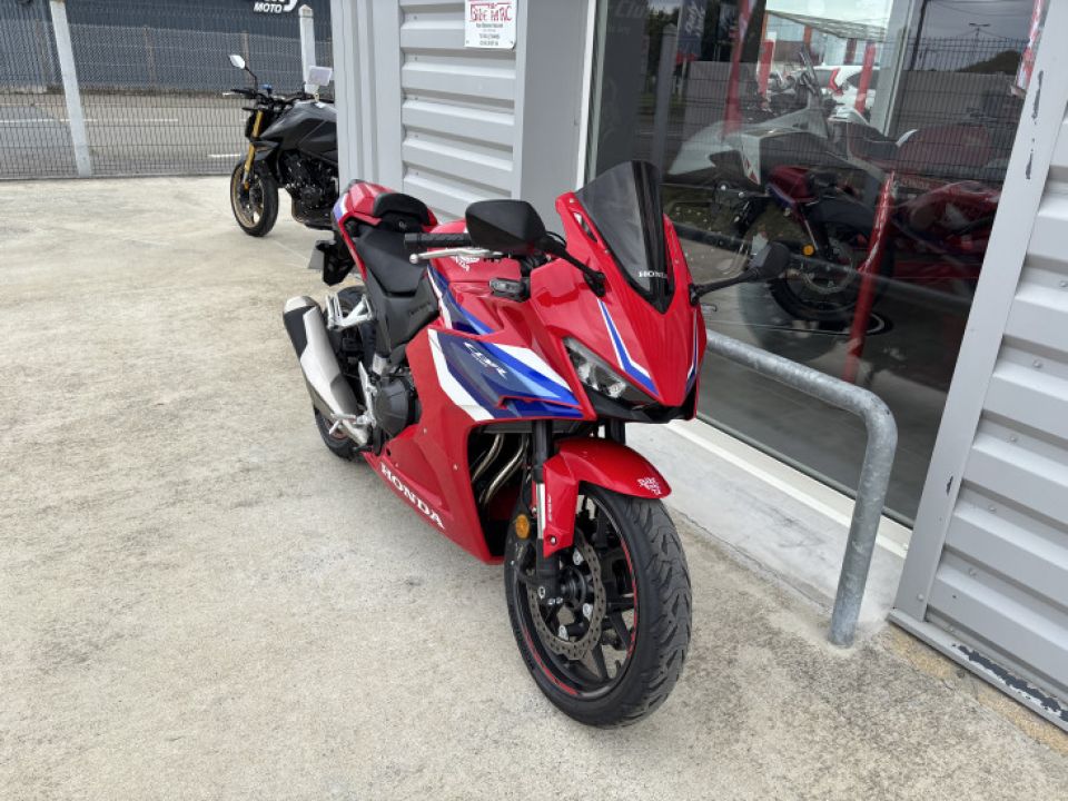 HONDA CBR500R ABS 4