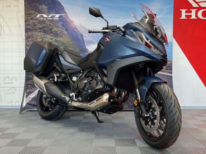 HONDA NT 1100 4