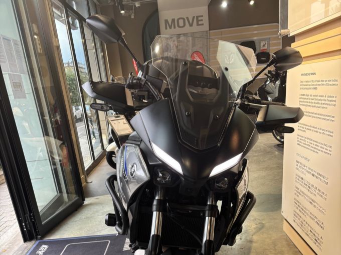 YAMAHA TRACER 7 35KW 4