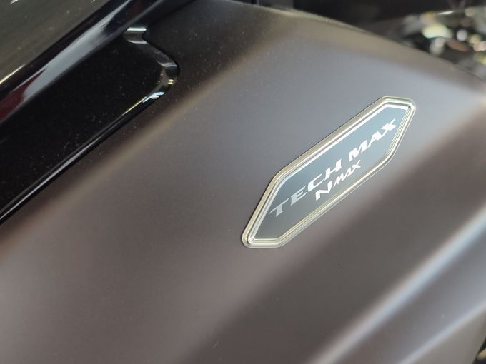 YAMAHA NMAX 125 4