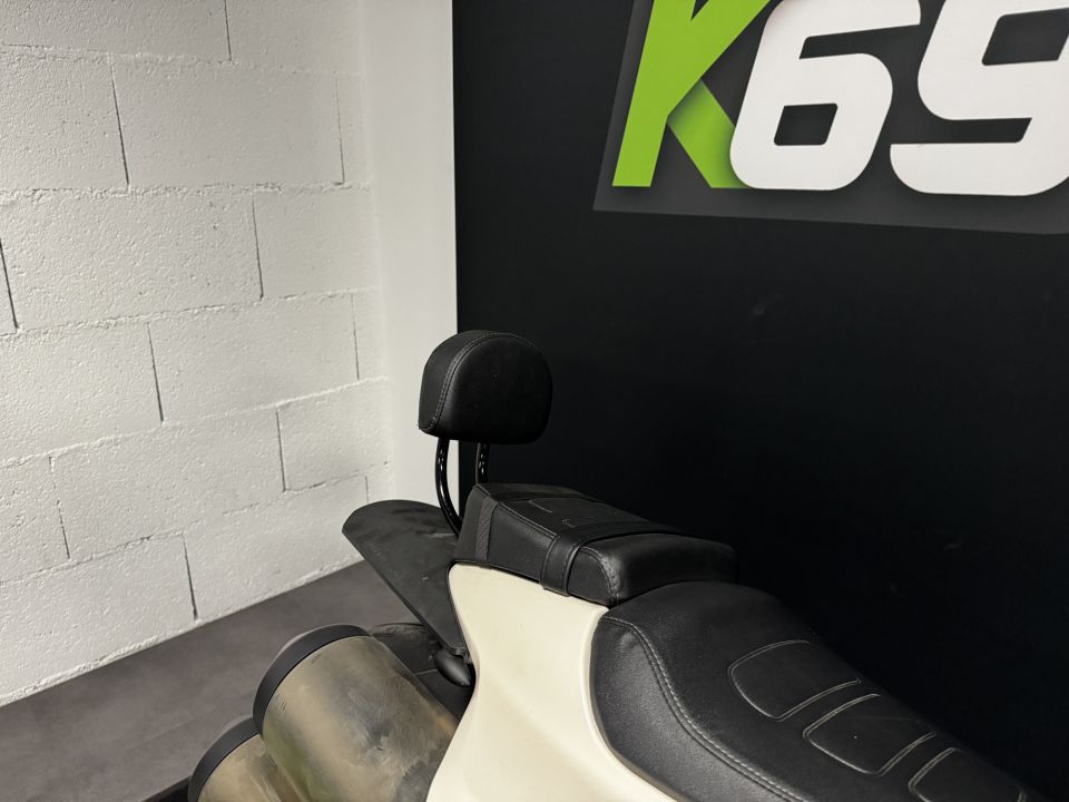 HARLEY-DAVIDSON SPORTSTER 1250 S 4