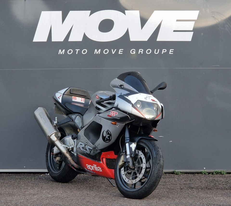 APRILIA RSV 1000 4