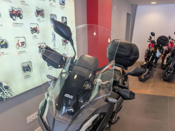 HONDA ADV 350 4