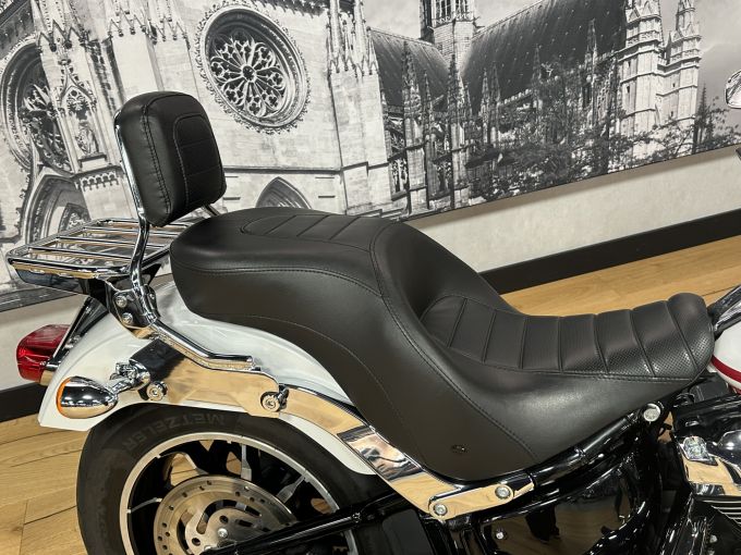 HARLEY-DAVIDSON SOFTAIL LOW RIDER 1745 4