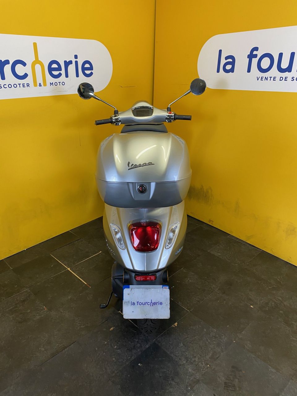 VESPA ELETTRICA 4