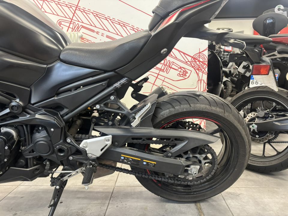 KAWASAKI Z900 SE 4