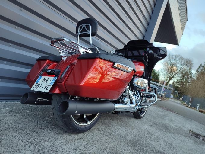 HARLEY-DAVIDSON TOURING STREET GLIDE 1923 4