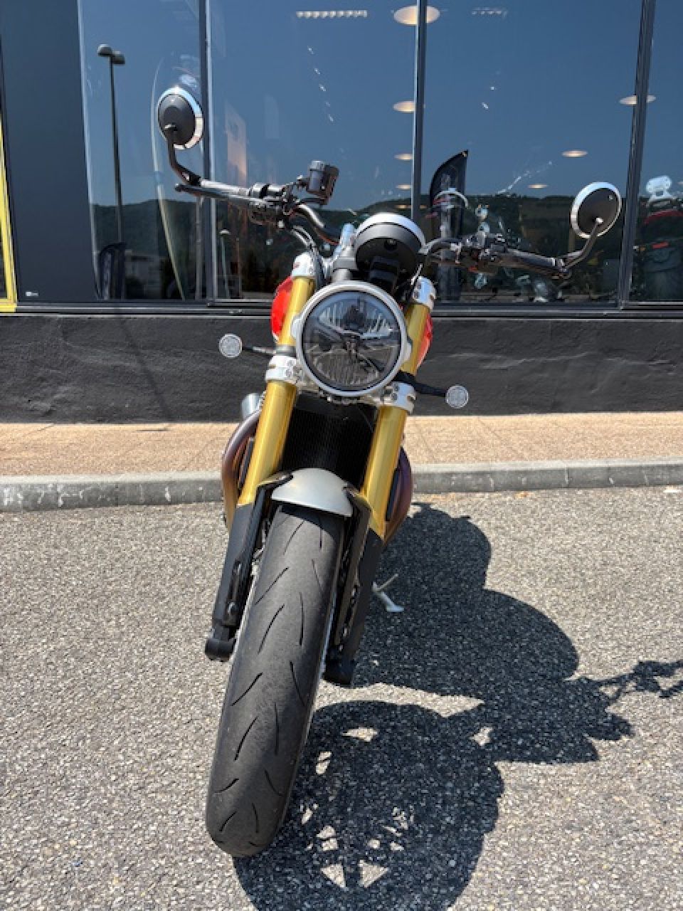 TRIUMPH SPEED TWIN 1200 4