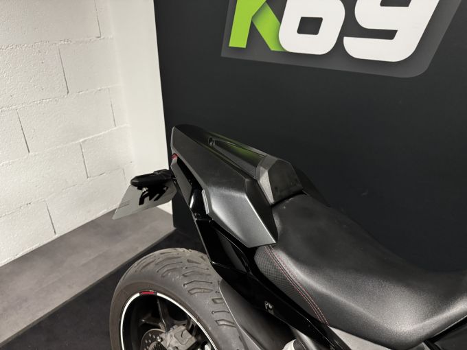 HONDA CBR 650  R 4