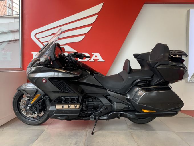 HONDA GoldWing Touring DCT Airbag 4