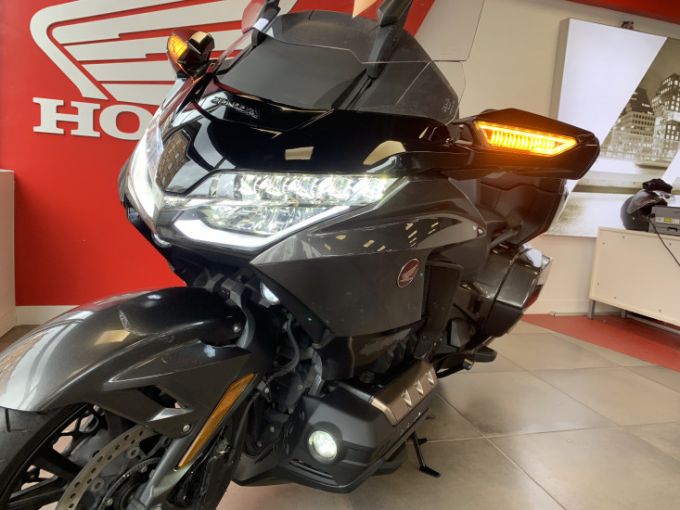 HONDA GoldWing Touring DCT Airbag 4